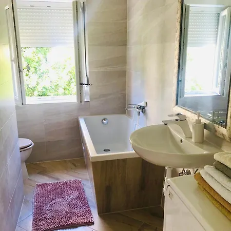 Appartement Rosani Oya