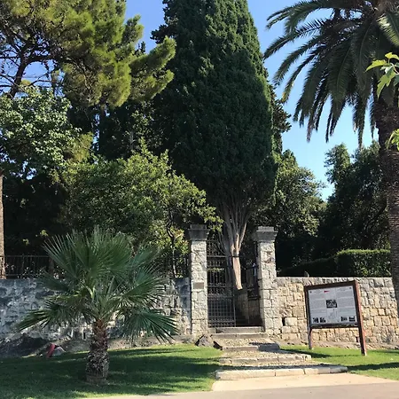 Rosani Oya Appartement Kaštela