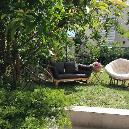 Rosani Oya Appartement