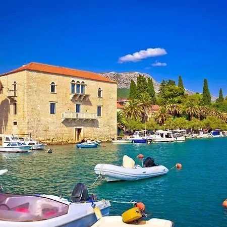 Apartamento Rosani Oya Kaštela